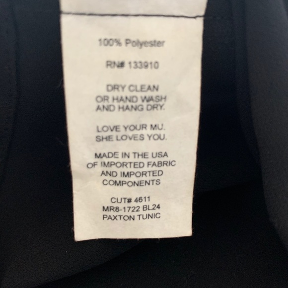 Show me your Mumu black blouse - Picture 2 of 5